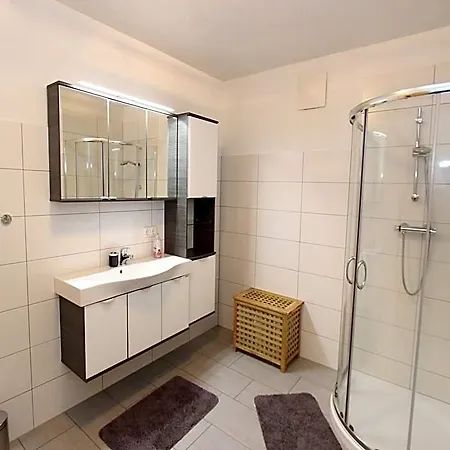 Bright Flat Close To The Area פיסנדורף